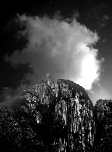 Clouds over the Chief